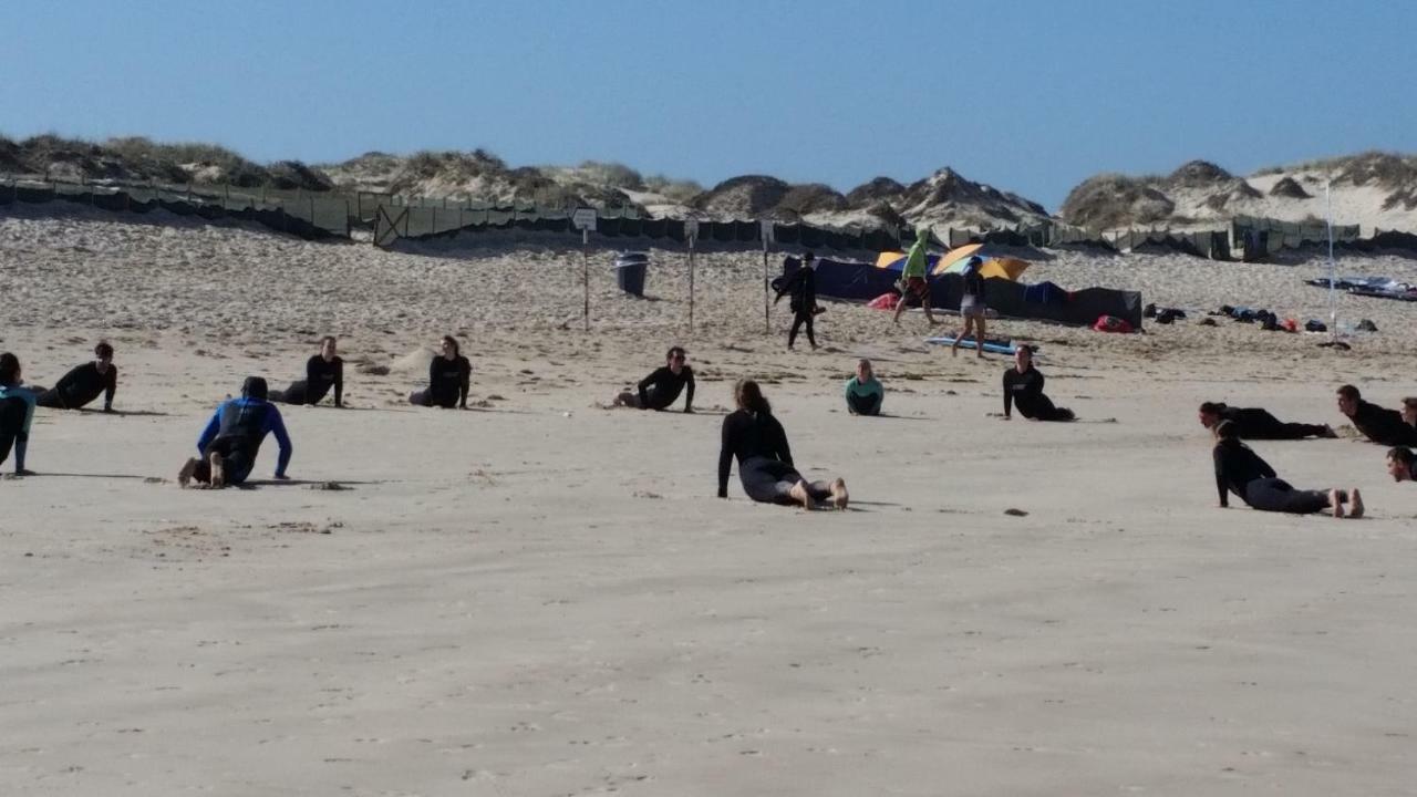 פניש Beach And Surf מראה חיצוני תמונה